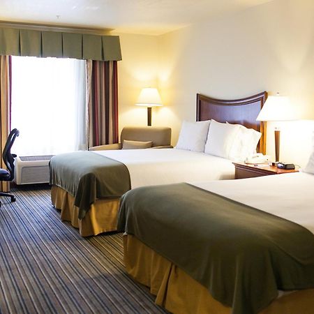 Holiday Inn Express Turlock By Ihg Exteriör bild
