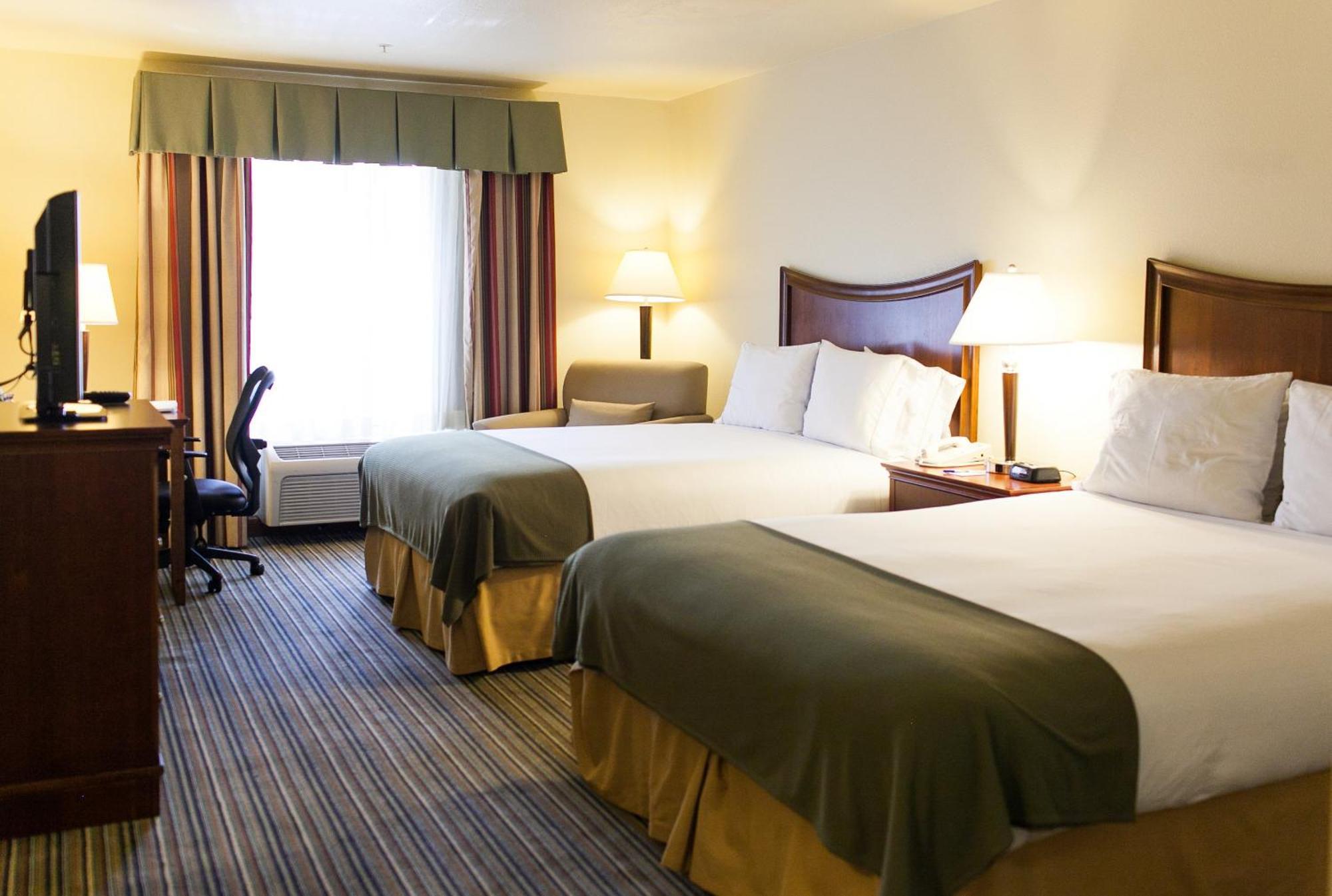 Holiday Inn Express Turlock By Ihg Exteriör bild